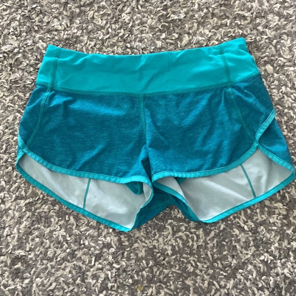 Lululemon Speed Short *4-way Stretch
Heathered Printed Sea Mist Blue - Picture 6 of 8